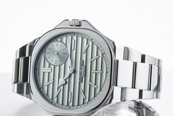 SPEAKE MARIN Introduces Ripples Metallic Green Article Mobile 1