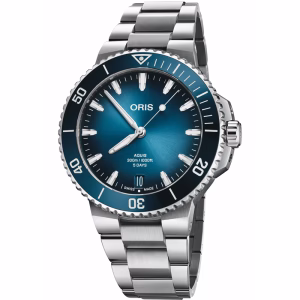 Aquis Date Calibre 400