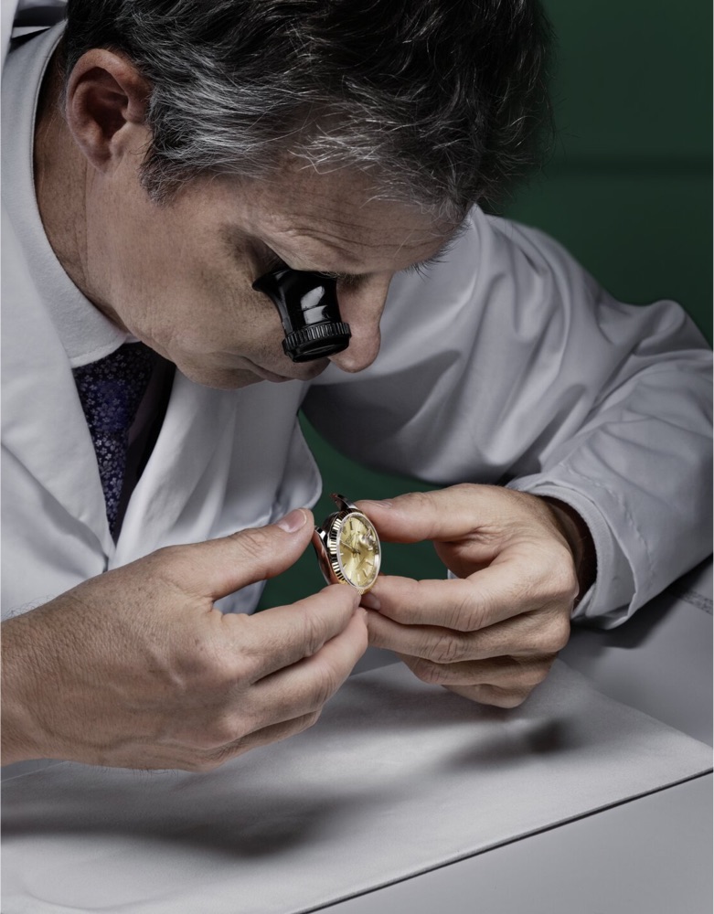 Rolex servicing – Bring or collect your watch for servicing