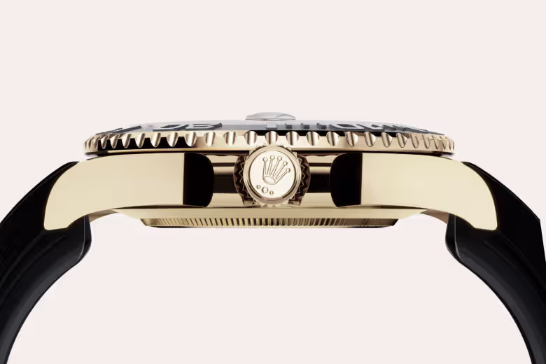 Rolex Yacht-Master 18 ct yellow gold M226658-0001 - swiss watch