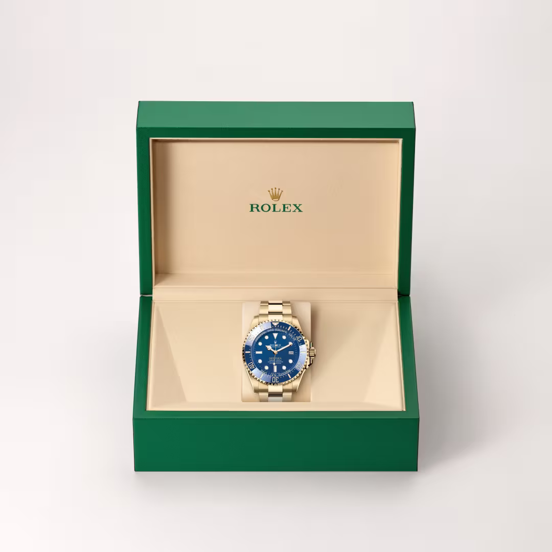 Rolex Deepsea 18 ct yellow gold M136668LB-0001 - swiss watch