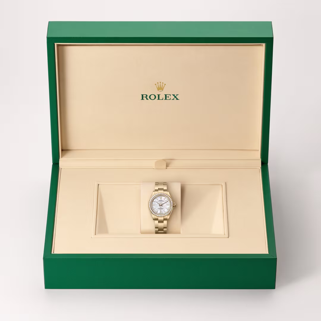 Rolex Oyster Perpetual 18 ct yellow gold M276248RBR-0002 - swiss watch