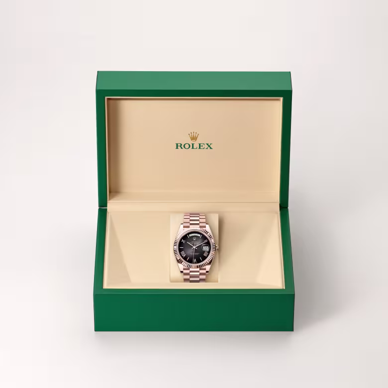Rolex Day-Date 18 ct Everose gold M228235-0055 - swiss watch