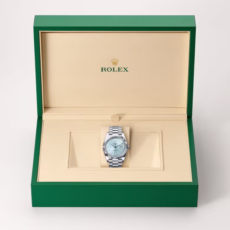 Rolex Day-Date Platinum M228236-0018 - swiss watch